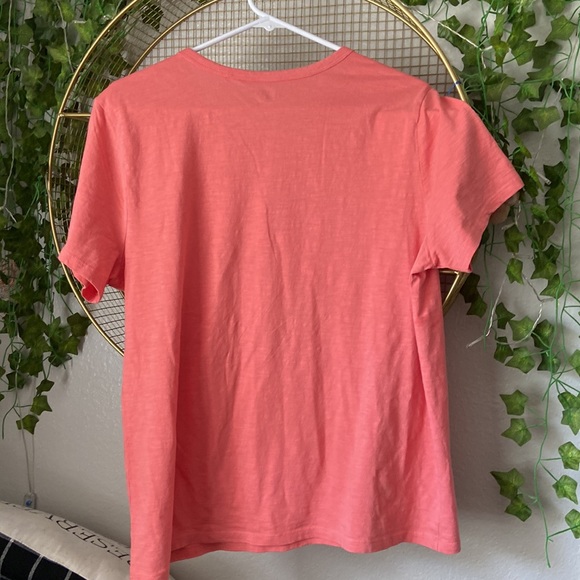 Arizona coral  “dip” shirt  women’s size Large. Used in great condition. - Picture 3 of 4